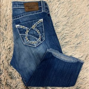 Big Star Maddie 15” Capri size 30, 8-1/2 frt rise.